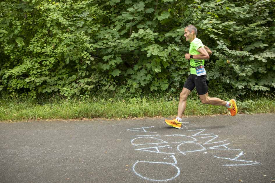 Baha geniesst die kurze Strecke